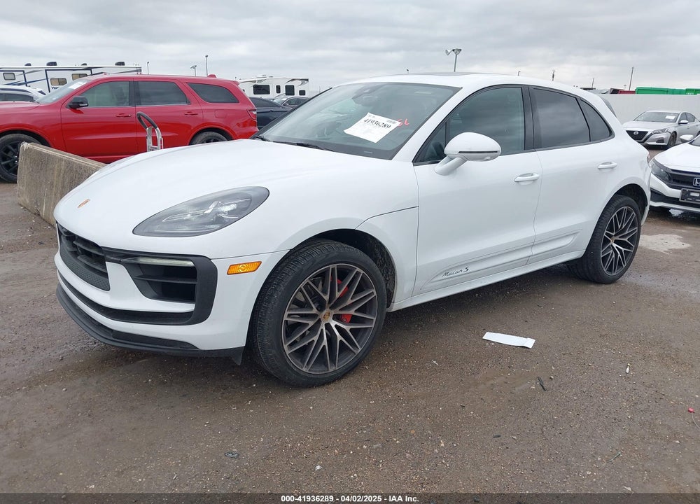 2025 PORSCHE MACAN VIN: WP1AG2A55SLB41796