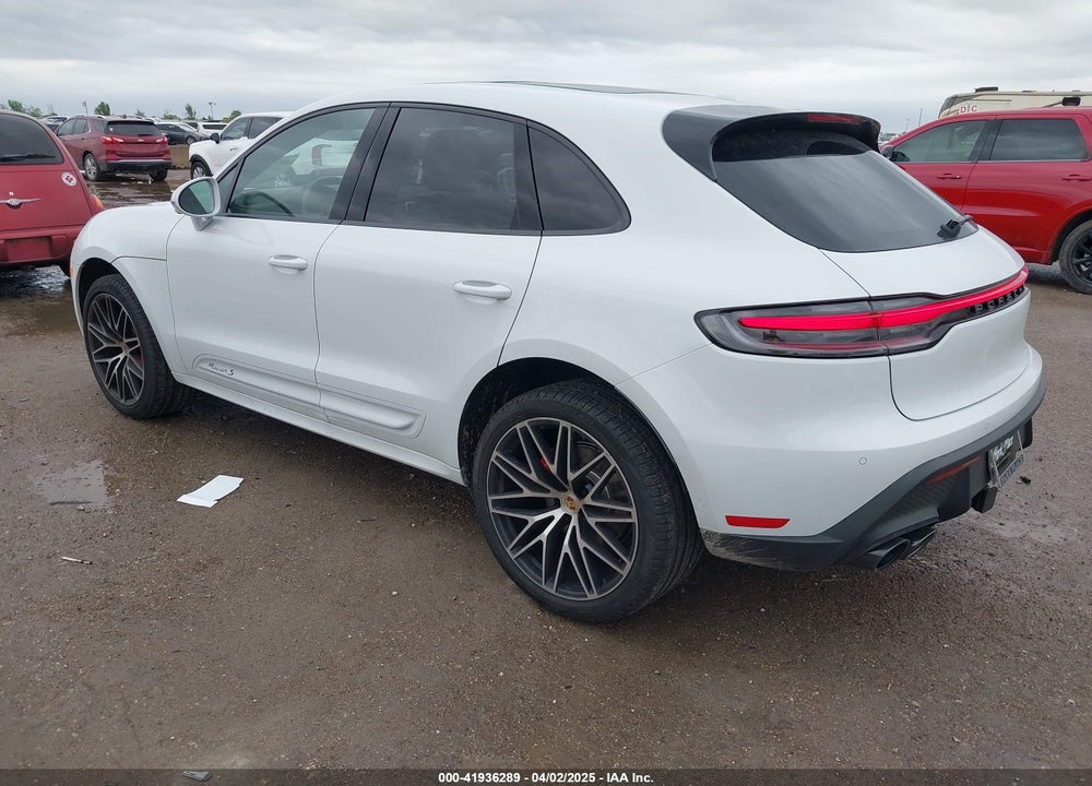 2025 PORSCHE MACAN VIN: WP1AG2A55SLB41796