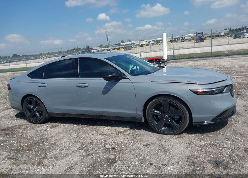 2024 HONDA ACCORD HYBRID SPORT-L VIN: 1HGCY2F71RA031207