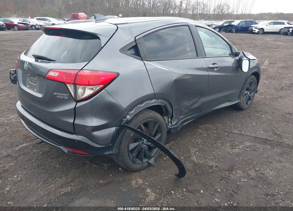 2022 HONDA HR-V VIN: 3CZRU6H17NM735813