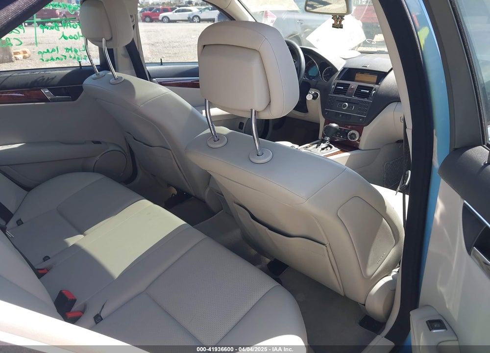 2011 MERCEDES-BENZ C 300 VIN: WDDGF5EB6BR146993