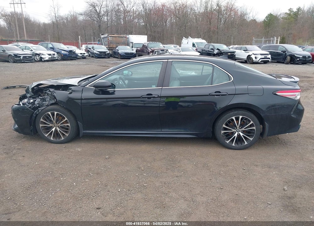 2019 TOYOTA CAMRY VIN: 4T1B11HK9KU224764