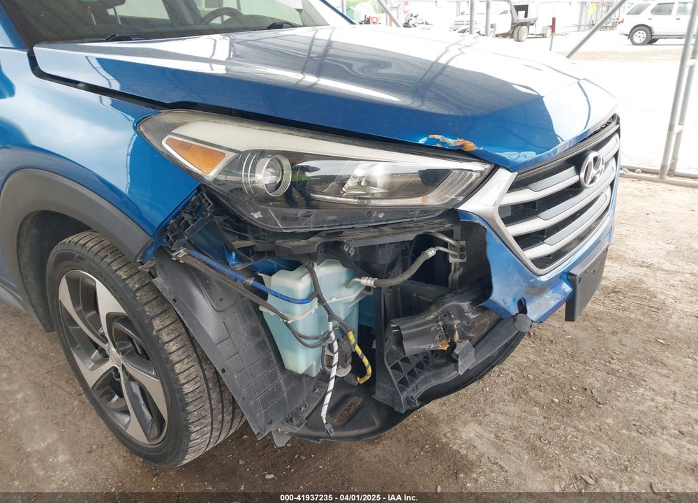 2018 HYUNDAI TUCSON SPORT VIN: KM8J33AL0JU803368