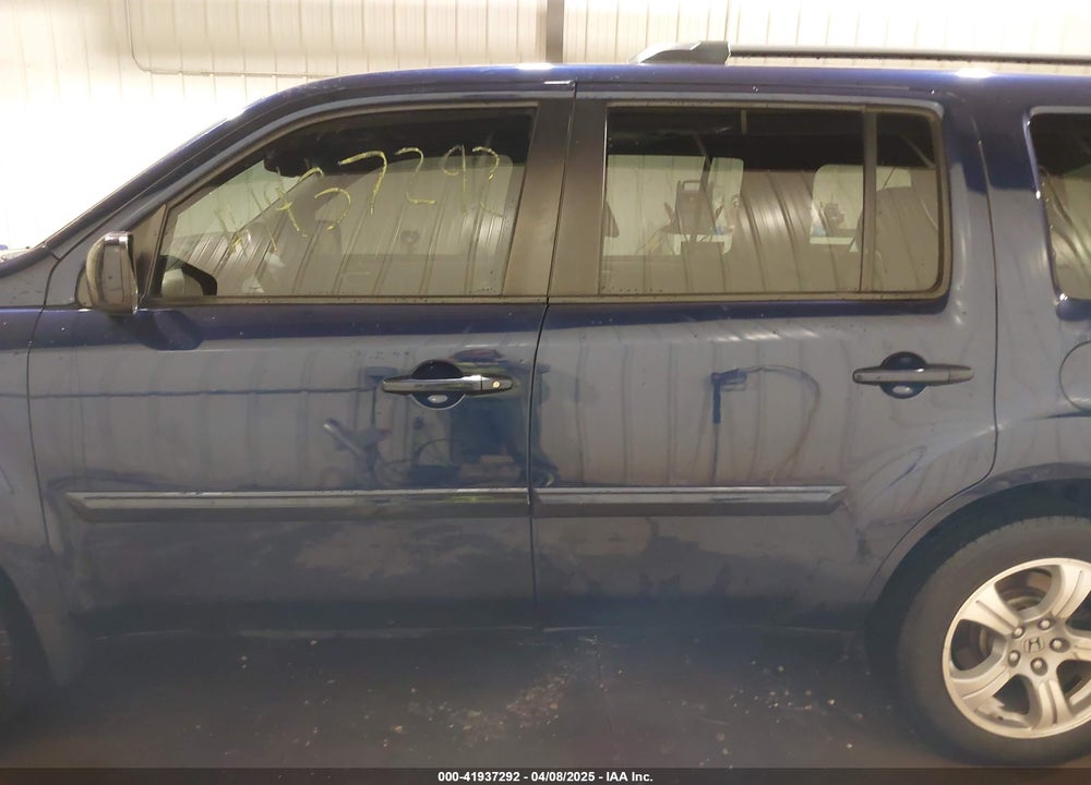 2013 HONDA PILOT EX-L VIN: 5FNYF4H62DB070379
