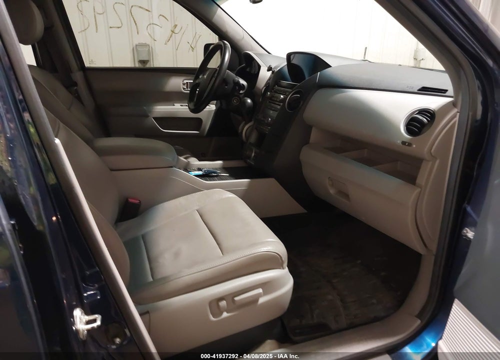 2013 HONDA PILOT EX-L VIN: 5FNYF4H62DB070379