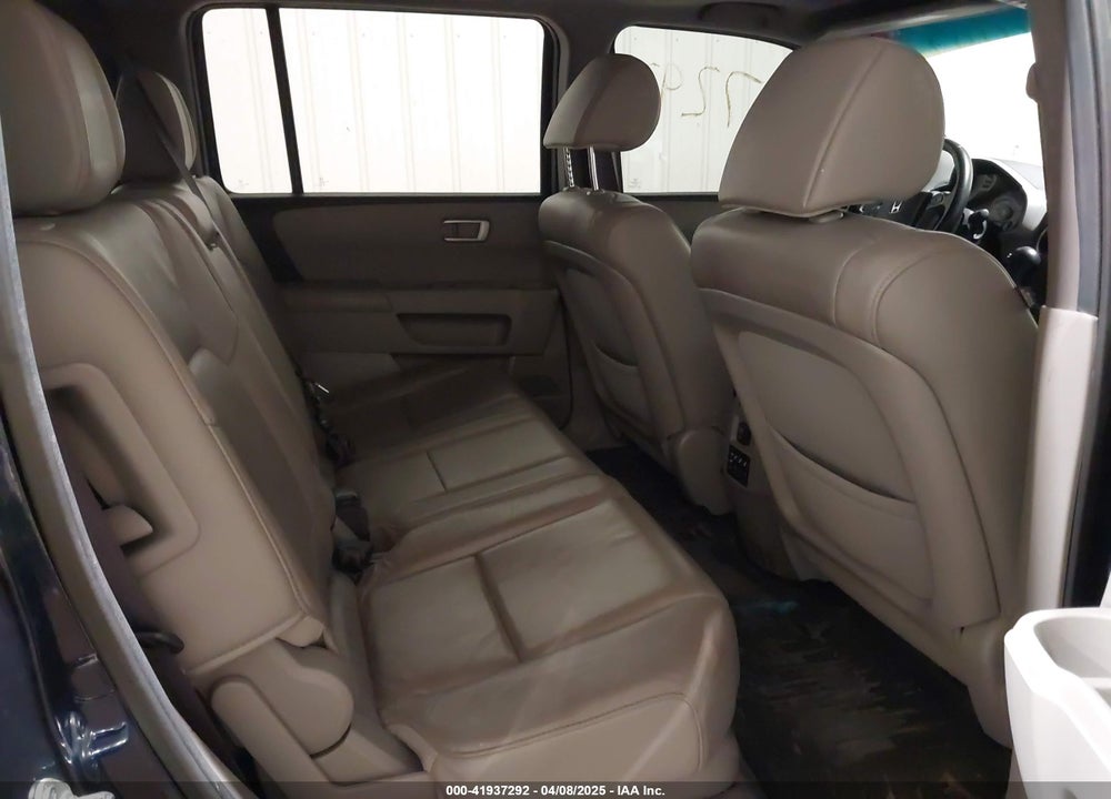 2013 HONDA PILOT EX-L VIN: 5FNYF4H62DB070379
