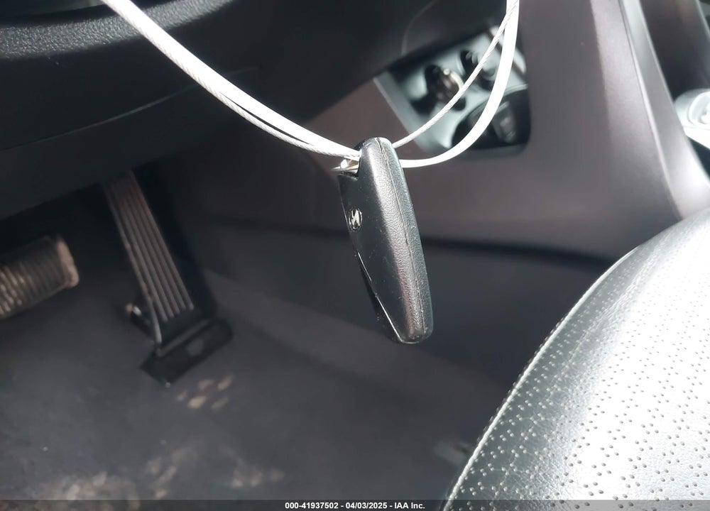 2013 HYUNDAI SANTA FE SPORT 2.0T VIN: 5XYZU3LA5DG097293