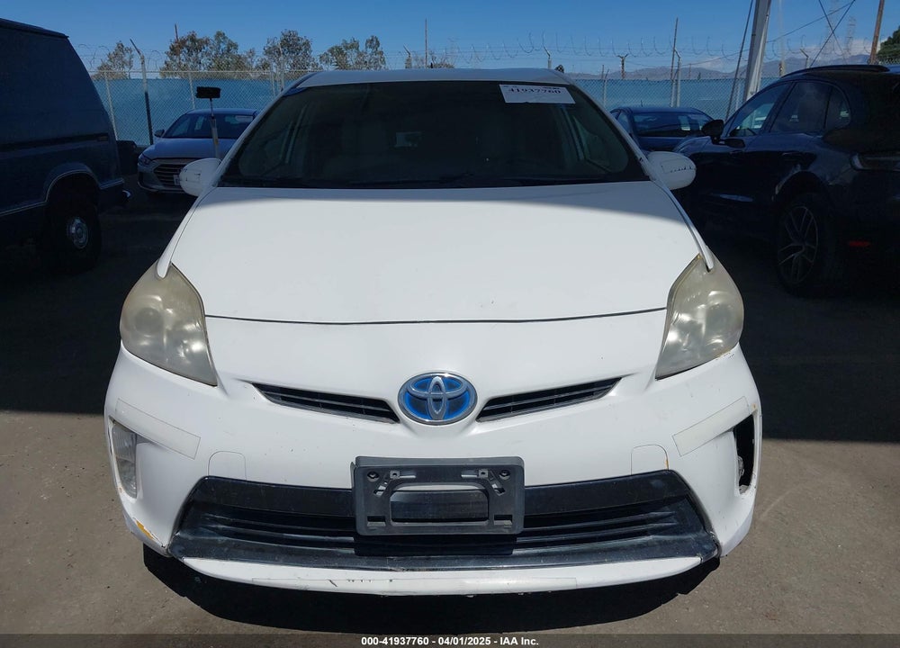2013 TOYOTA PRIUS VIN: JTDKN3DU1D5581817
