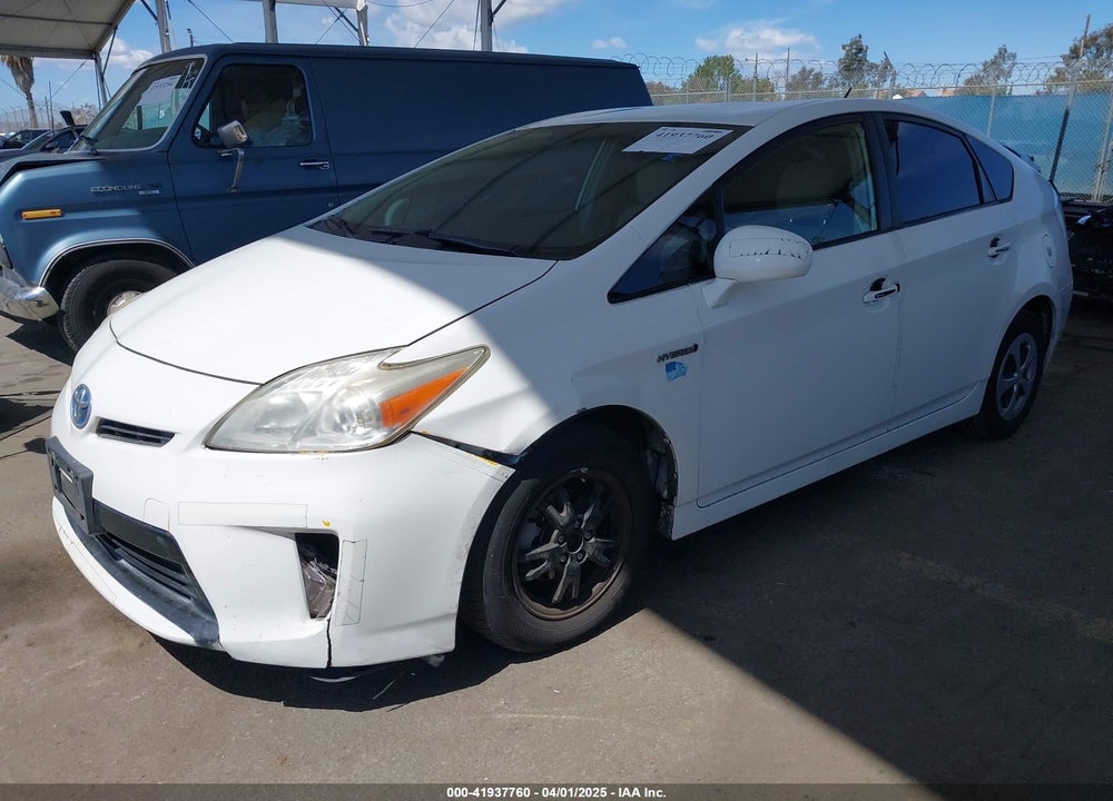 2013 TOYOTA PRIUS VIN: JTDKN3DU1D5581817