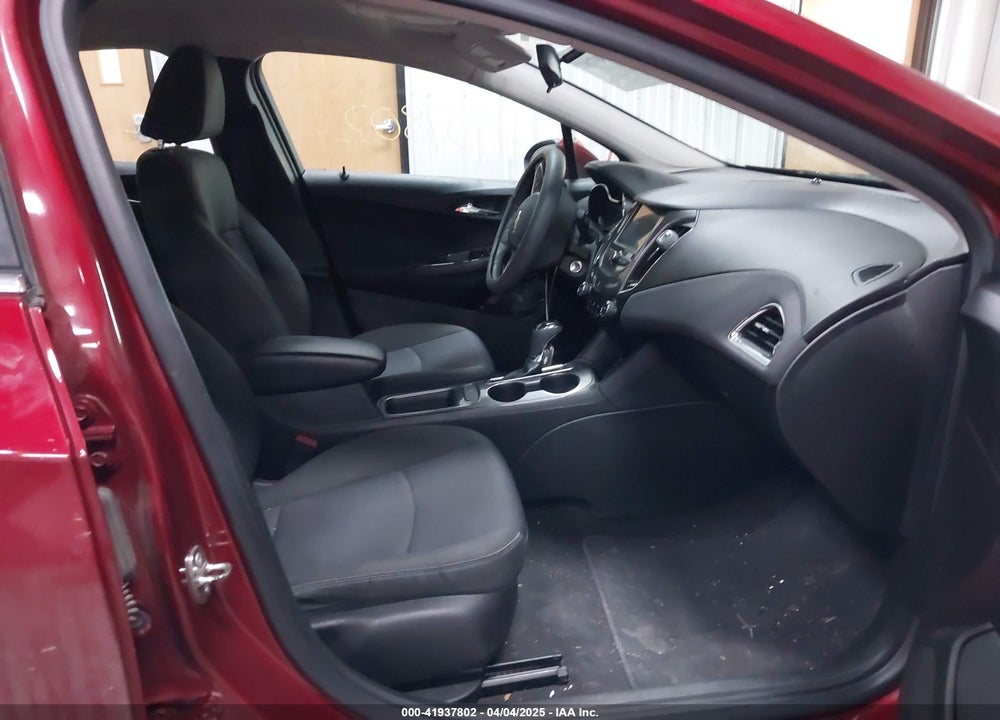 2018 CHEVROLET CRUZE VIN: 1G1BE5SM3J7125115
