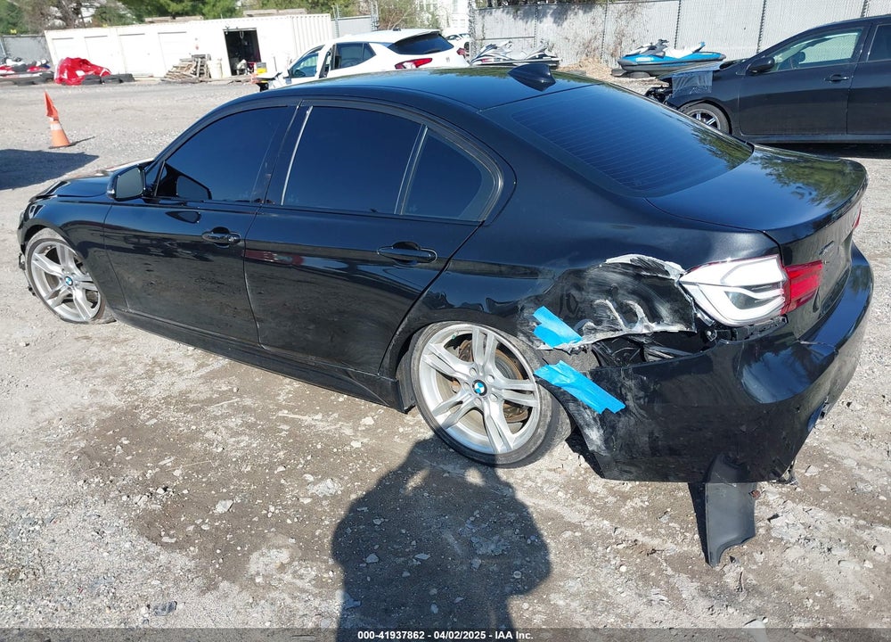 2017 BMW 3 SERIES VIN: WBA8B7G5XHNU37488