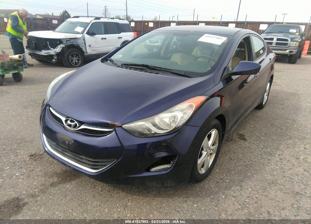 2013 HYUNDAI ELANTRA VIN: 5NPDH4AE6DH273531