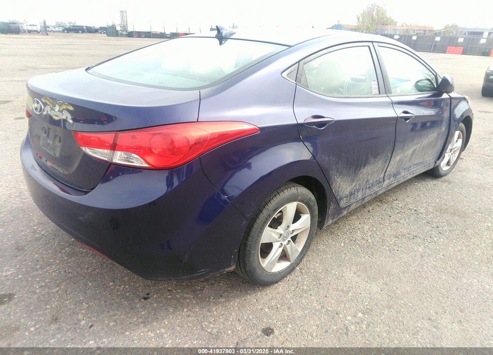 2013 HYUNDAI ELANTRA VIN: 5NPDH4AE6DH273531