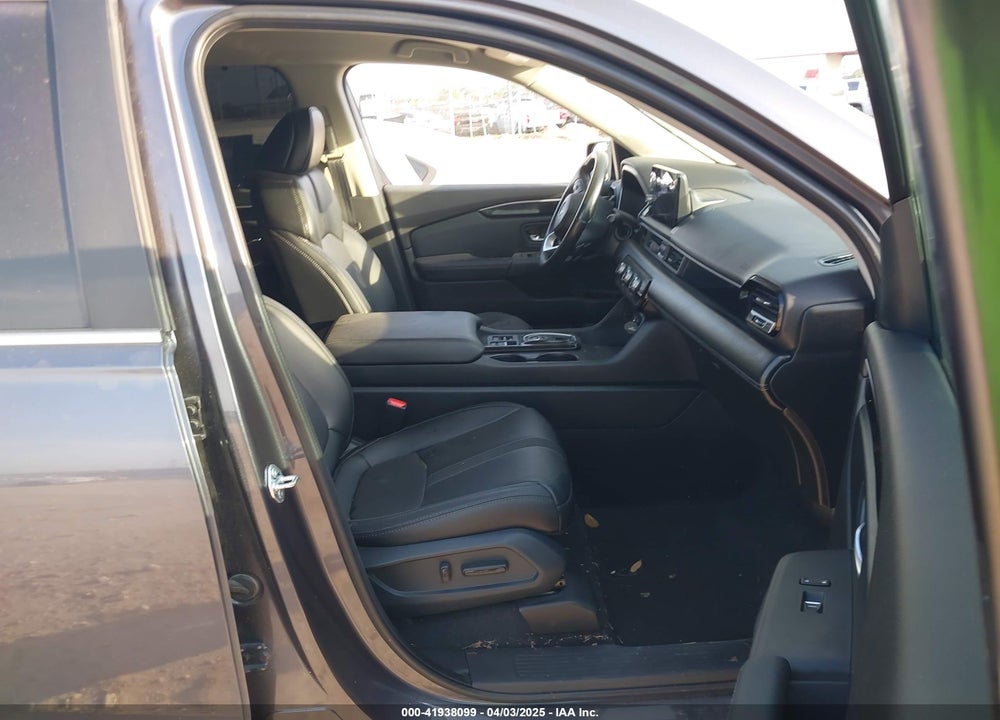 2023 HONDA PILOT VIN: 5FNYG2H42PB013216