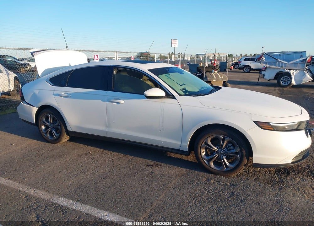 2024 HONDA ACCORD EX VIN: 1HGCY1F30RA013319