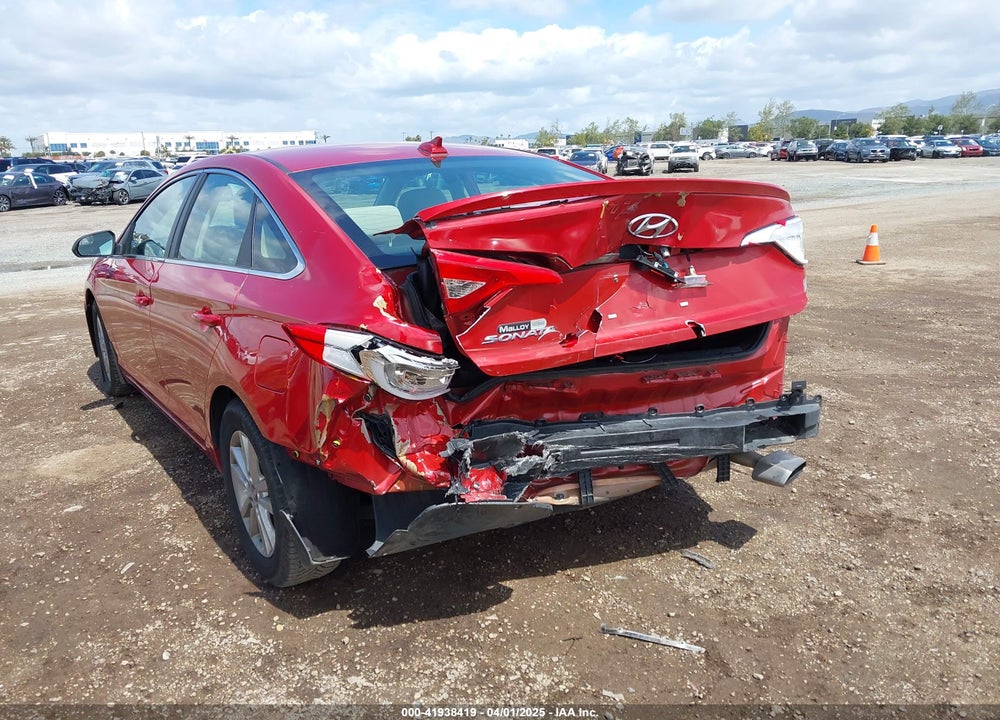 2017 HYUNDAI SONATA VIN: 5NPE24AF6HH525833