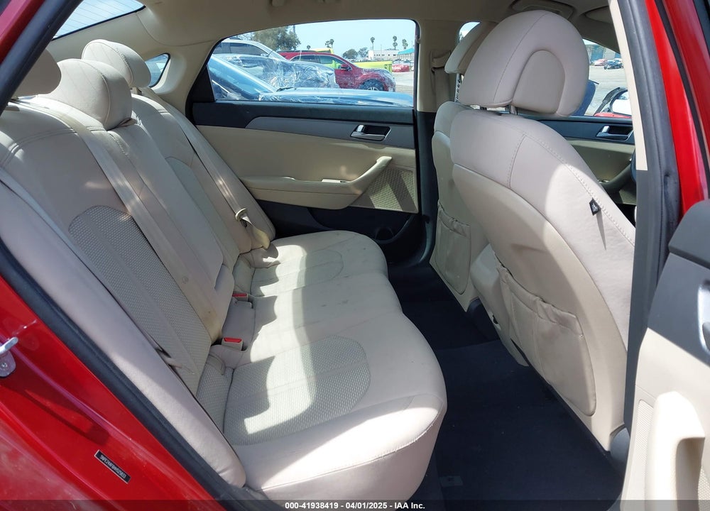2017 HYUNDAI SONATA VIN: 5NPE24AF6HH525833