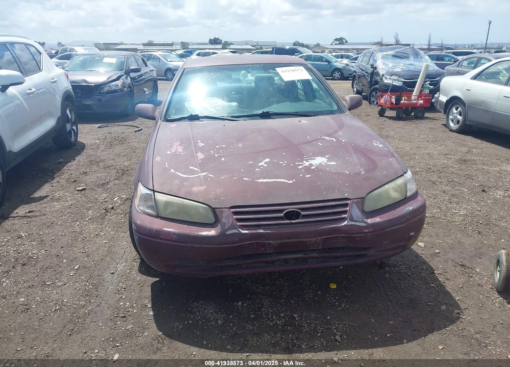 1997 TOYOTA CAMRY LE VIN: JT2BG22K6V0090253