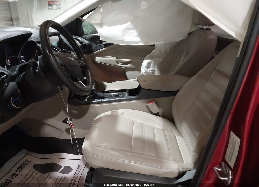 2017 FORD ESCAPE TITANIUM VIN: 1FMCU9J9XHUC20359