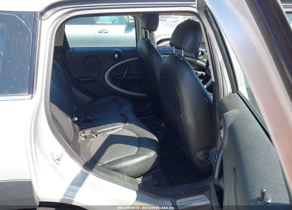2014 MINI COUNTRYMAN VIN: WMWZB3C50EWR41850