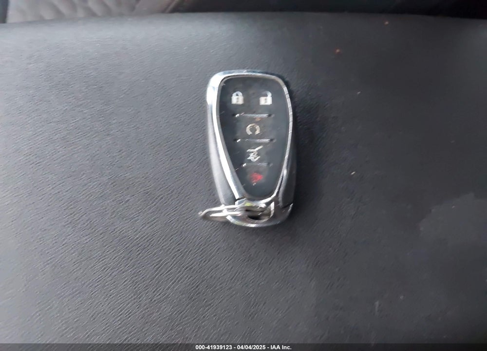 2018 CHEVROLET EQUINOX LT VIN: 2GNAXJEVXJ6101458