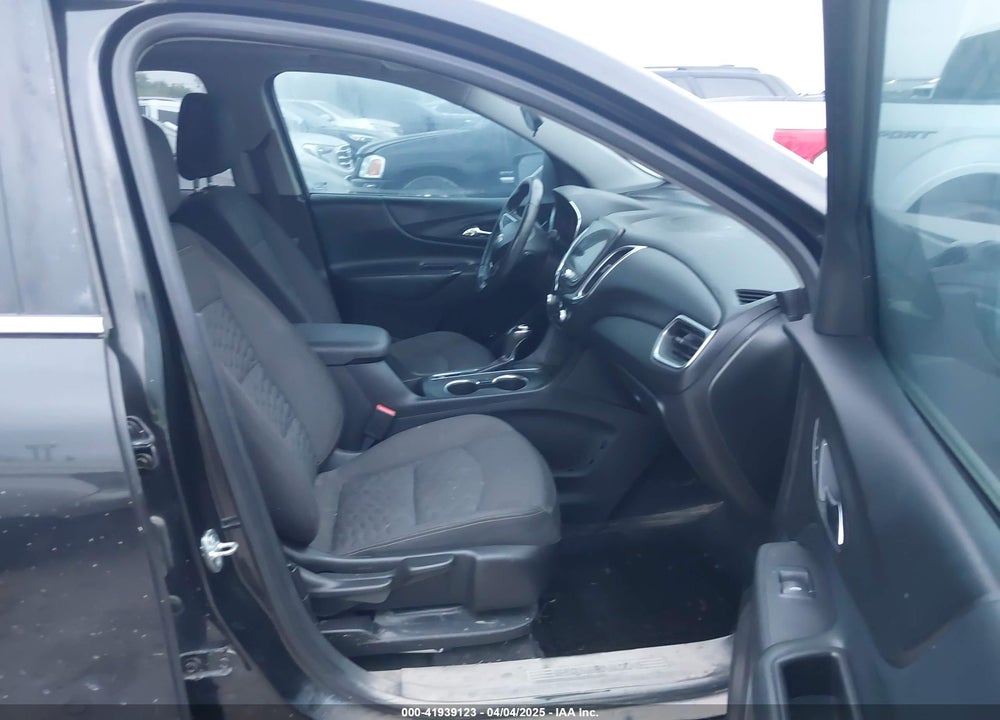 2018 CHEVROLET EQUINOX LT VIN: 2GNAXJEVXJ6101458