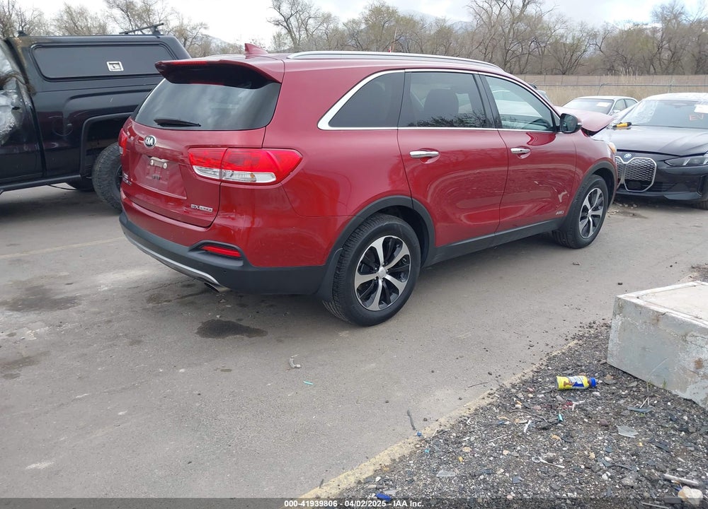 2017 KIA SORENTO VIN: 5XYPHDA15HG274693