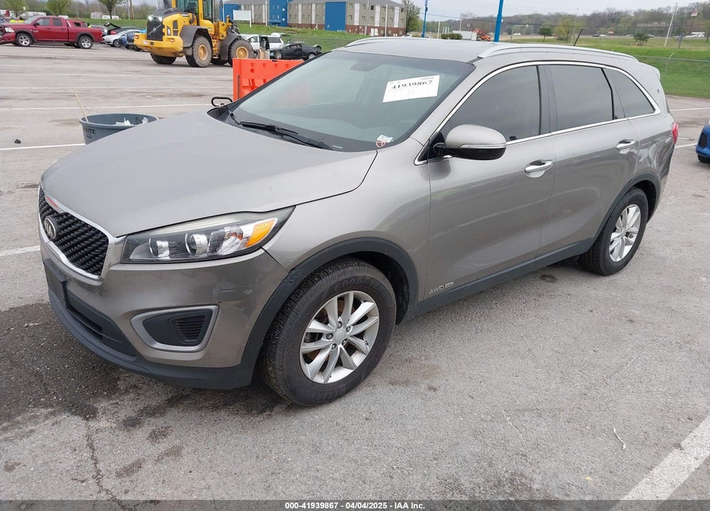 2017 KIA SORENTO VIN: 5XYPGDA51HG196662