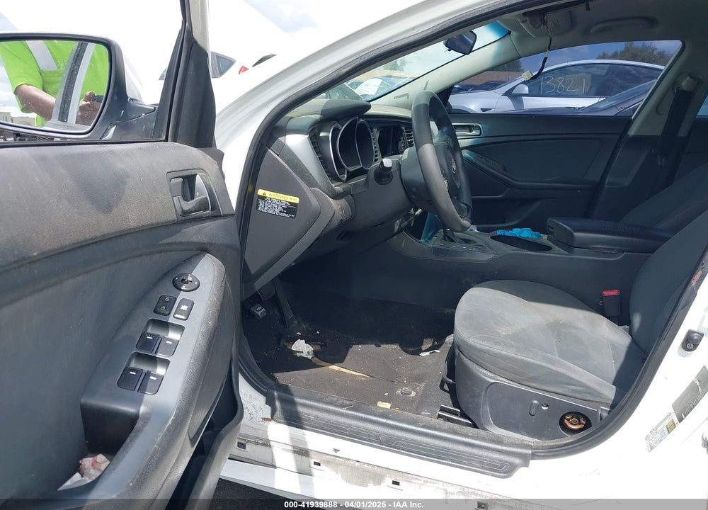 2015 KIA OPTIMA LX VIN: KNAGM4A70F5544142