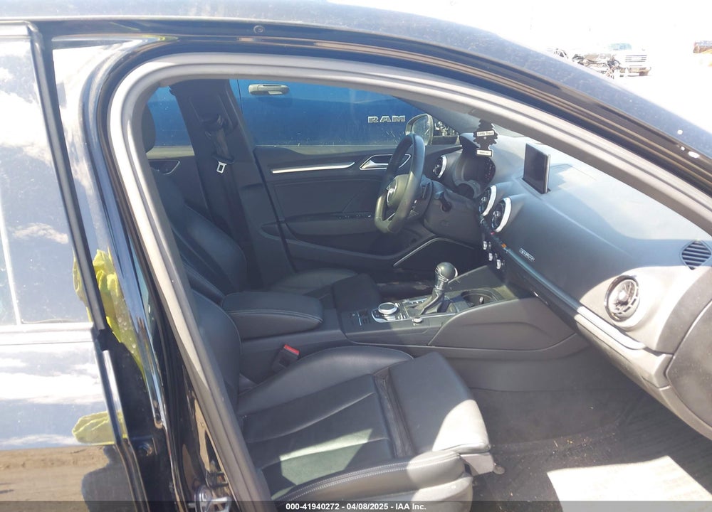 2020 AUDI A3 VIN: WAUJEGFF7LA094108