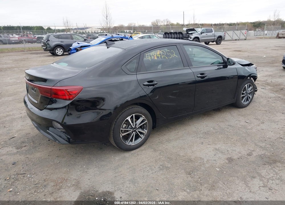 2023 KIA FORTE VIN: 3KPF24AD4PE553765