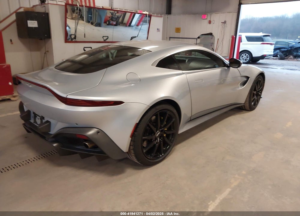 2020 ASTON MARTIN VANTAGE VIN: SCFSMGAW3LGN02877
