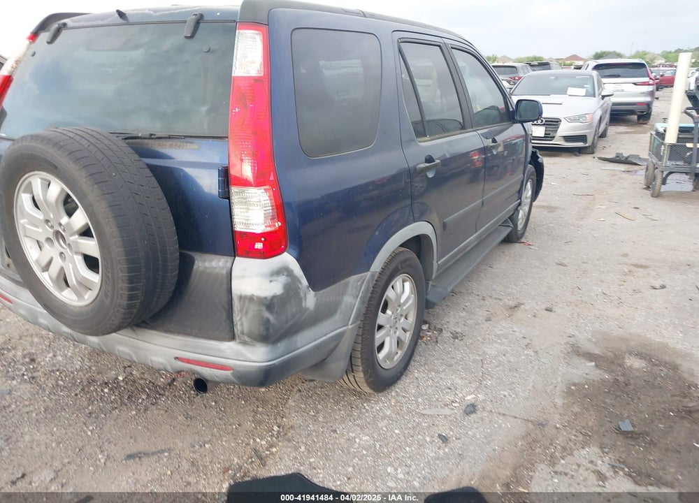 2005 HONDA CR-V EX VIN: JHLRD78845C038077