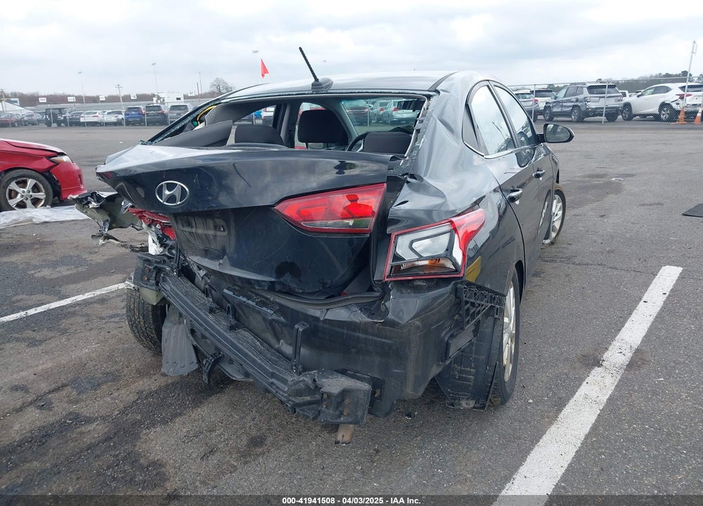2019 HYUNDAI ACCENT VIN: 3KPC24A39KE074177