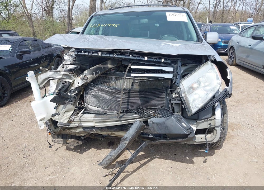 2014 HONDA PILOT VIN: 5FNYF3H57EB025344