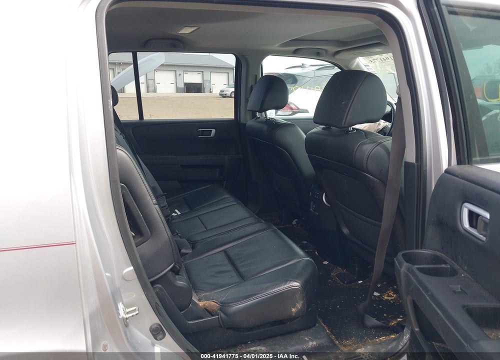 2014 HONDA PILOT VIN: 5FNYF3H57EB025344
