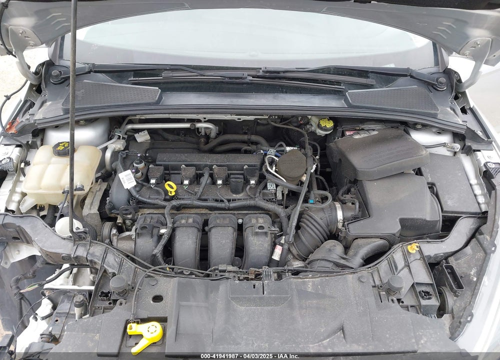 2015 FORD FOCUS SE VIN: 1FADP3F24FL347206