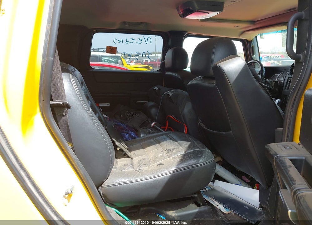 2005 HUMMER H2 SUV VIN: 5GRGN23UX5H122866