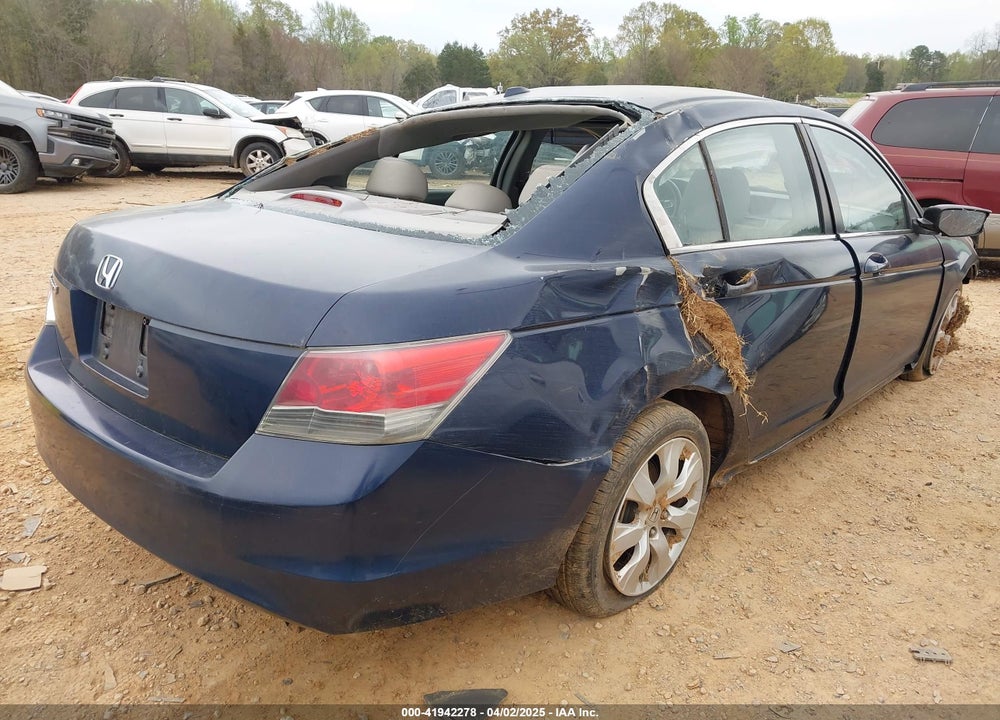 2008 HONDA ACCORD VIN: 1HGCP26868A081448