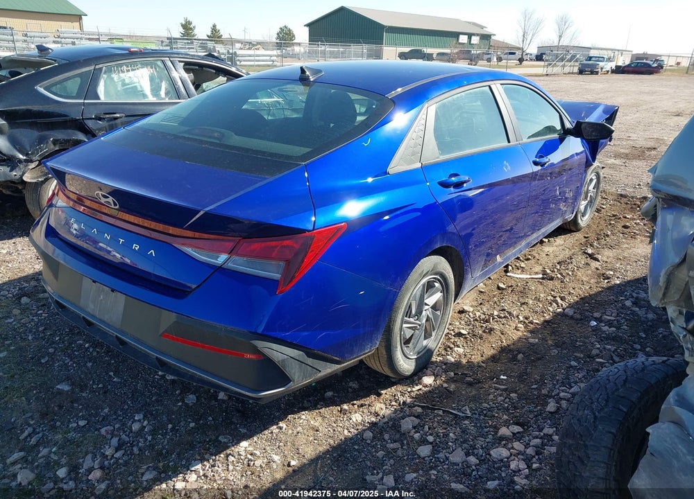 2024 HYUNDAI ELANTRA SE VIN: KMHLL4DG3RU848717