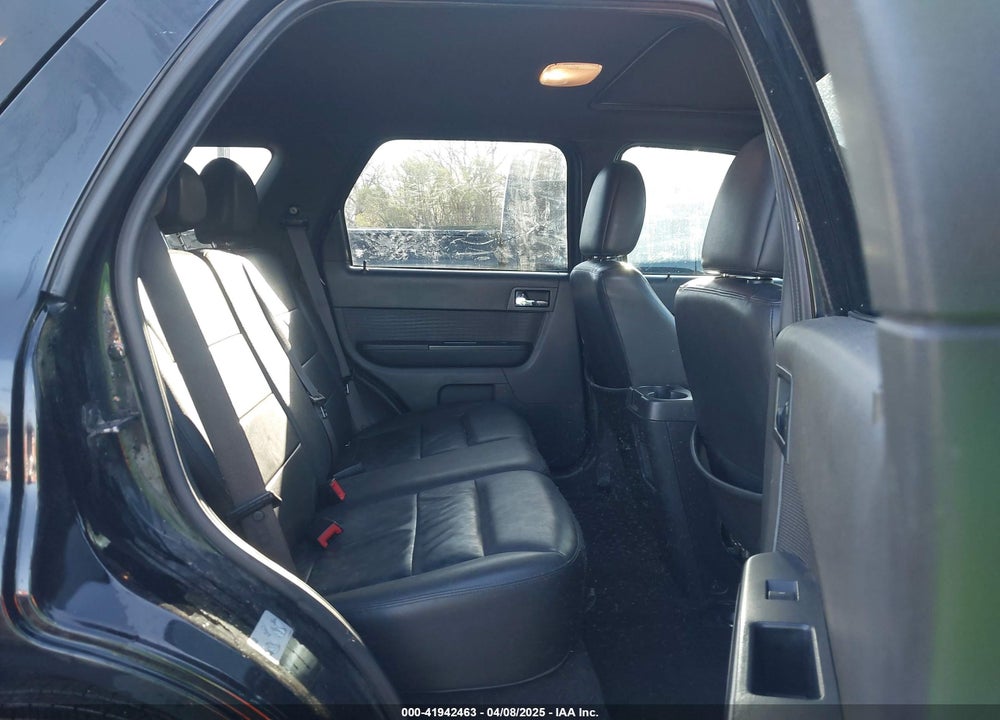2010 FORD ESCAPE LIMITED VIN: 1FMCU9EG2AKC72093