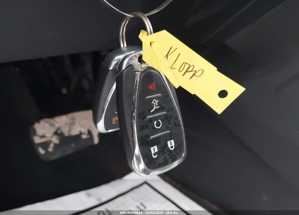 2018 CHEVROLET TRAVERSE VIN: 1GNERGKW8JJ104647