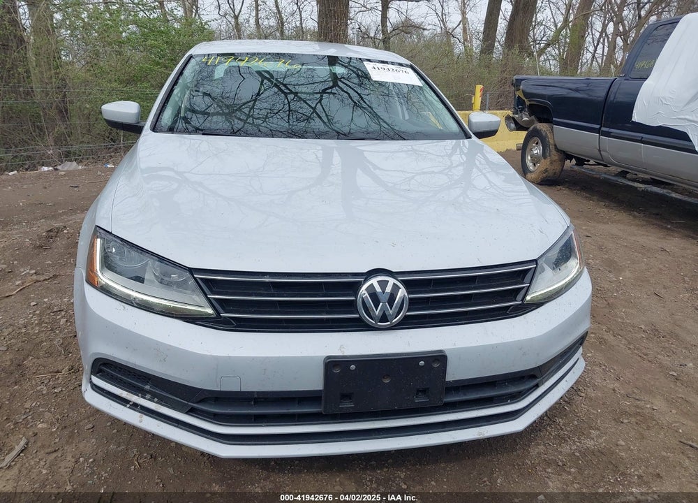 2017 VOLKSWAGEN JETTA 1.4T S VIN: 3VW2B7AJ3HM384428
