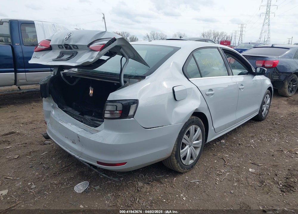 2017 VOLKSWAGEN JETTA 1.4T S VIN: 3VW2B7AJ3HM384428