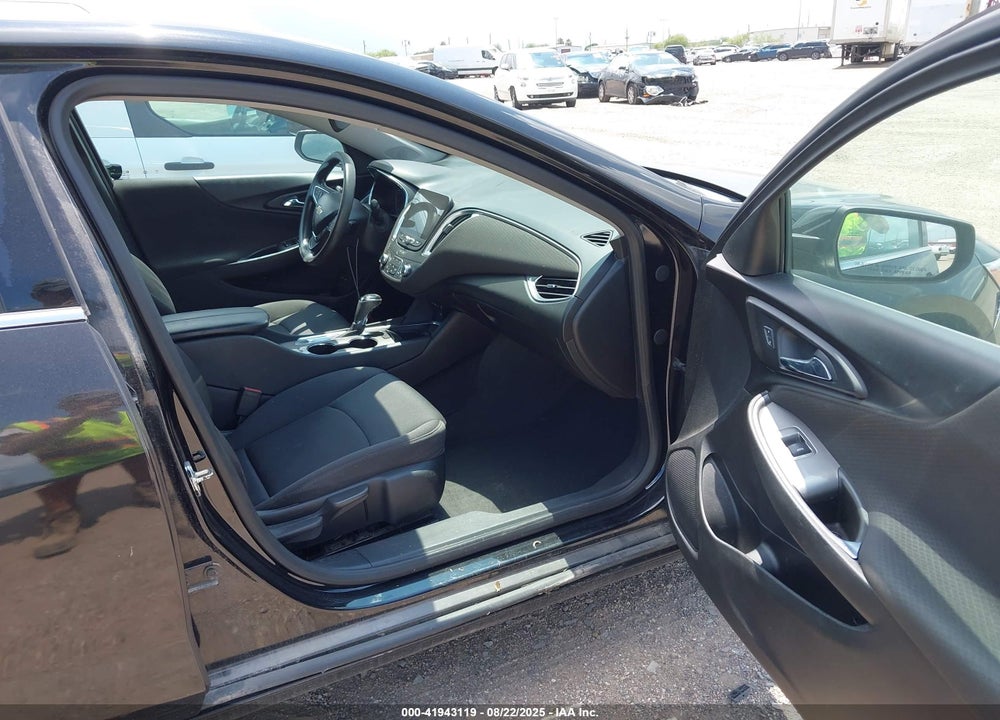 2020 CHEVROLET MALIBU VIN: 1G1ZD5ST4LF076217