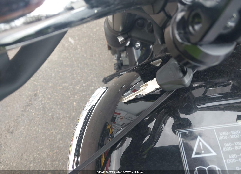 2023 TRIUMPH MOTORCYCLE BONNEVILLE T120/BLACK VIN: SMTD40HLXPTBG3574