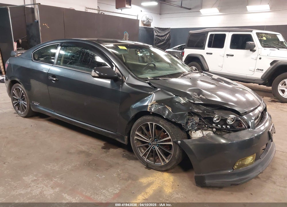 2008 SCION TC VIN: JTKDE167880255058