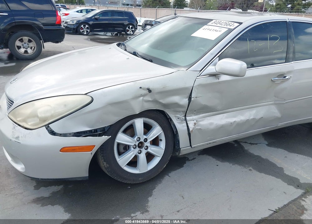 2005 LEXUS ES 330 VIN: JTHBA30G555110099