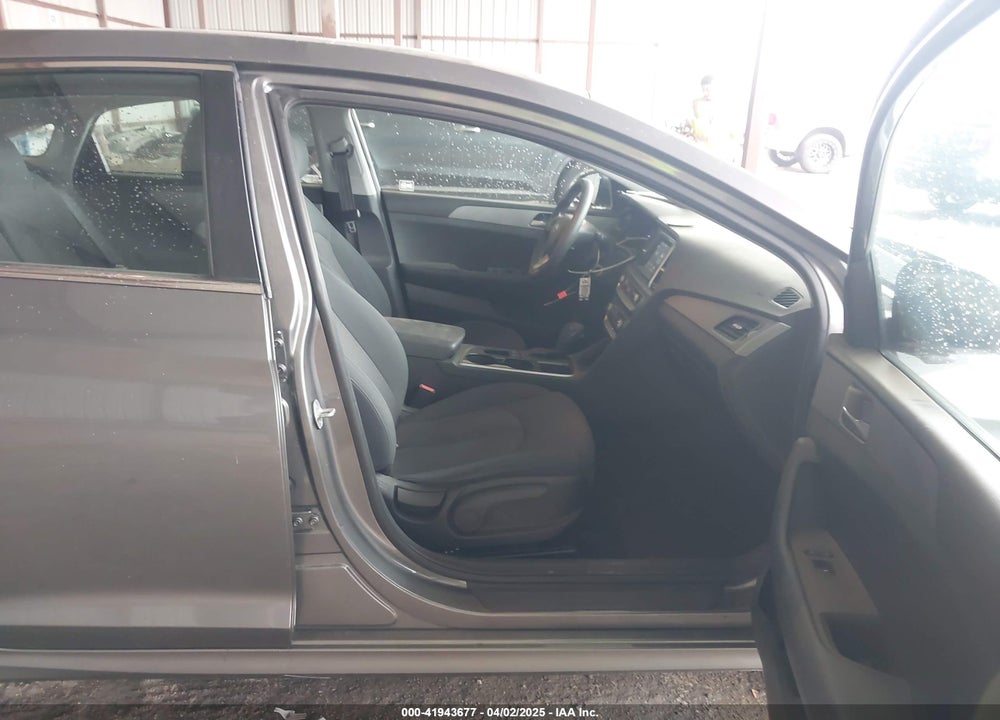 2019 HYUNDAI SONATA SE VIN: 5NPE24AF5KH817870