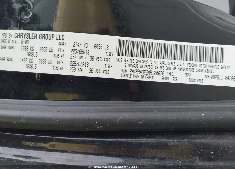 2010 CHRYSLER TOWN & COUNTRY LX VIN: 2A4RR4DE2AR120670